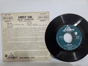 JULIE LONDON LONELY GIRL 45 RPM EN MUY BUEN ESTADO+ H11 - Imagen 1 de 2