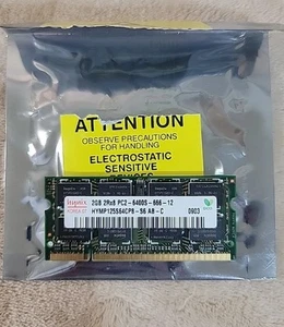 Memoria DDR2 Hynix PC2-6400 2 GB SO-DIMM 800 MHz (HMP125S6EFR8CS6) - Imagen 1 de 2