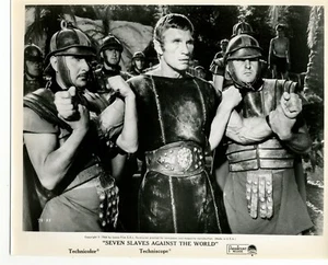 SEVEN SLAVES AGAINST THE WORLD 1964 #53 Gordon Mitchell PARAMOUNT - Bild 1 von 2