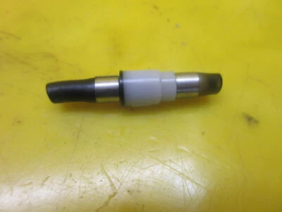 Yamaha PWC GP1300R 2006 FABRICANTE DE EQUIPOS ORIGINALES BOMBA DE INYECCIÓN DE ACEITE VÁLVULA DE RETENCIÓN UNIDIRECCIONAL WAVERUNNER  Foto 1 de 4