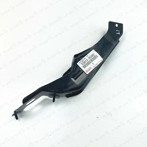 GENUINE TOYOTA 07-14 FJ CRUISER FRONT RIGHT FENDER BRACKET 53813-35090 - Picture 1 of 6