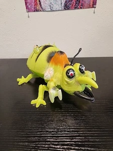 Vintage 1964 HORRIBLE HAMILTON REMCO Hamilton's Invaders WORKING Rare Toy Green - Picture 1 of 8