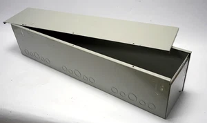 Milbank N3R Cubierta de tornillo canaleta 8836-GSC3R tipo 3R cableado 8 x 8 x 36" - Imagen 1 de 3