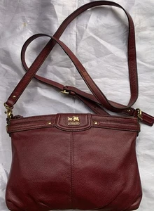 COACH MADISON PLEATED CROSSBODY Burgundy Leather - Picture 1 of 10