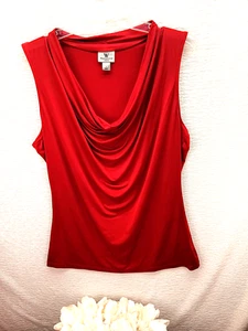 Ladies Sleeveless Blouse, Lipstick RED,  Silky, Lightweight, SIze L, Pretty! - Picture 1 of 7