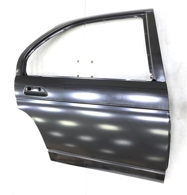 Carcasa de panel de puerta trasera derecha OEM GM 12521828 Chevrolet Trax 2015-2022 nueva Foto 1 de 4