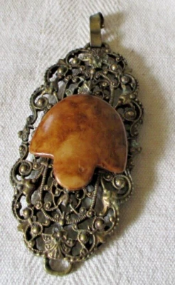 Ancien grand pendentif couleur vieil or cabochon marron marbré bijou vintage 110 - Photo 1/3