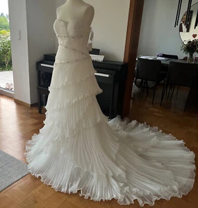 Brautkleid Hochzeitskleid SAN PATRICK Pronovias Designer Gr. 40 NEU mit Etikett! - Bild 1 von 13