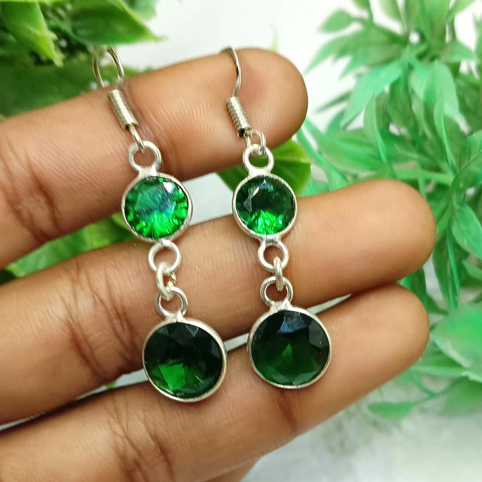 Pendientes de plata de ley 925 con piedras preciosas de topacio verde Foto 1 de 1