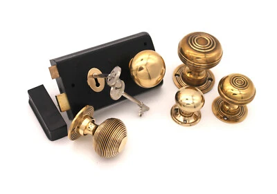 Victorian Black Door Rim Lock & Antique Brass Door Knobs Set 5 Finishes (N) - Image 1 of 4
