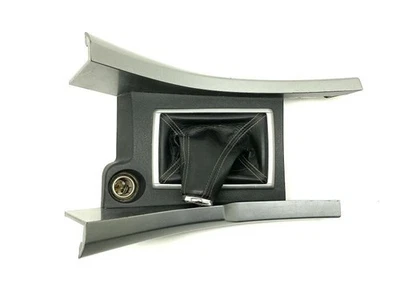 Bisel de ajuste de placa de arranque de cambio de consola central MT 2005-2010 Scion TC 83933 Foto 1 de 4