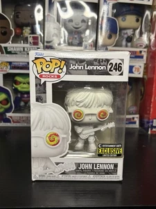 Funko Pop! Rocks John Lennon #246 - Entertainment Earth Figur & Box - I1 - Bild 1 von 5