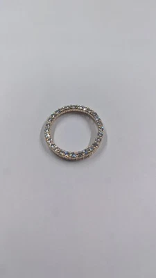 Colgante círculo de diamantes de oro amarillo de 14 quilates de 1,40 quilates círculo de vida Foto 1 de 4