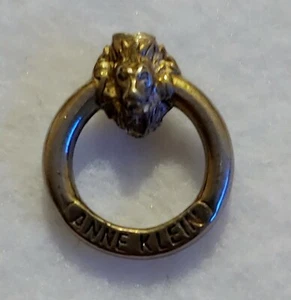 VTG ANNE KLEIN ( LION HEAD END ) SILVER TONE - END OF A TOGGLE BRACELET  - Picture 1 of 7