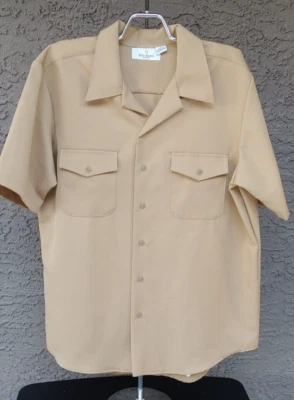 Camisa de Trabajo Bill Blass Manga Corta Uniforme Abotonado Beige Tostado Caqui Para Hombres XL Foto 1 de 4