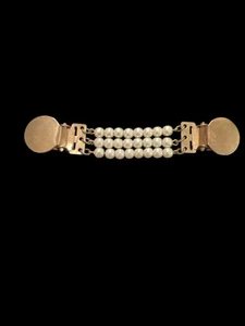 Vintage Sweater Clip 3 Strand Faux Pearl Gold Tone 4"×.50" #of-c - Picture 1 of 4