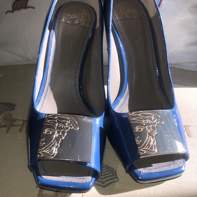 Versace коллекции синий лакированная кожа заглянуть носок каблуки размер 37 Medusa квадратный носок - Изображение 1 из 4