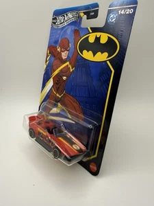 Batman Series 2025 Track Manga Flash 14/20 Hot Wheels JBY20 rojo - Imagen 1 de 3
