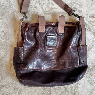 Campomaggi Men’s Leather Messenger Bag 14x14x5 - Image 1 of 4