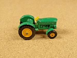 VECCHIO TRATTORE VINTAGE LESNEY FIAMMIFERI # 50 JOHN DEERE - Foto 1 di 6