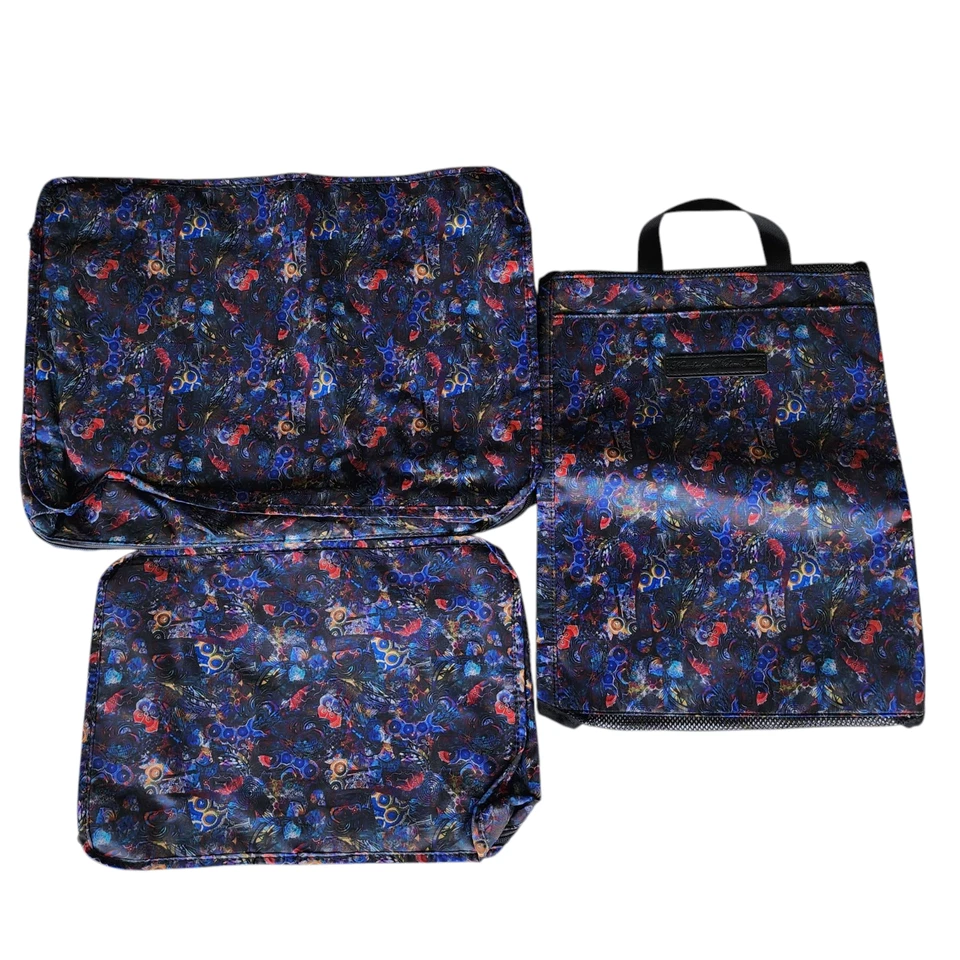 Robert Graham ~Shirt Folder + 3 Nesting Packing Cubes Travel Set MSRP $125 NWOT - Image 1 of 4