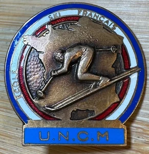 INSIGNE MEDAILLE U.N.C.M ECOLE SKI FRANÇAIS. ESF (1265) AUGIS. EMAILLÉE - Picture 1 of 2