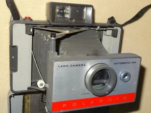 Vintage Antique Polaroid 104 Land Camera - Picture 1 of 12