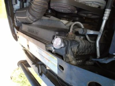 Radiador 6 cilindros 4,0 L automático compatible con 00-08 Mazda B-3000 125306 Foto 1 de 2