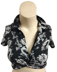LIZ & SARA Women Jrs Pullover Crop Front Knot Stretch Top Black Dragon size L#XO - Picture 1 of 2