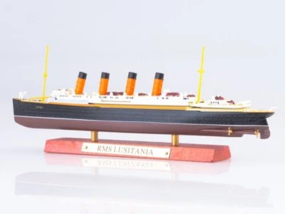 Atlas RMS Lusitania Cruise ship Diecast 1:1250 Scale Boat Model Toys Collect - Image 1 of 4