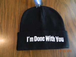 NUEVO CON ETIQUETAS - I'M DONE WITH YOU gorro blanco/negro de Hot Topic / talla única se adapta a la mayoría - Imagen 1 de 4