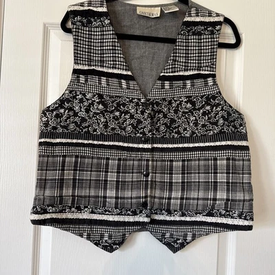 VINTAGE Casey & Max Womens Size L Button Up Vest Black White plaid Lace Floral - Image 1 of 4