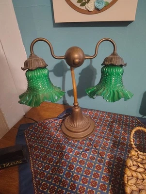 Antique Art Deco Green Ruffle Glass Shade Table Lamp Cast Iron Base French Style - Image 1 of 4