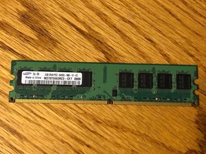 RAM PC2 6400 2 gig Samsung  - Desktop RAM / Memory - Picture 1 of 3