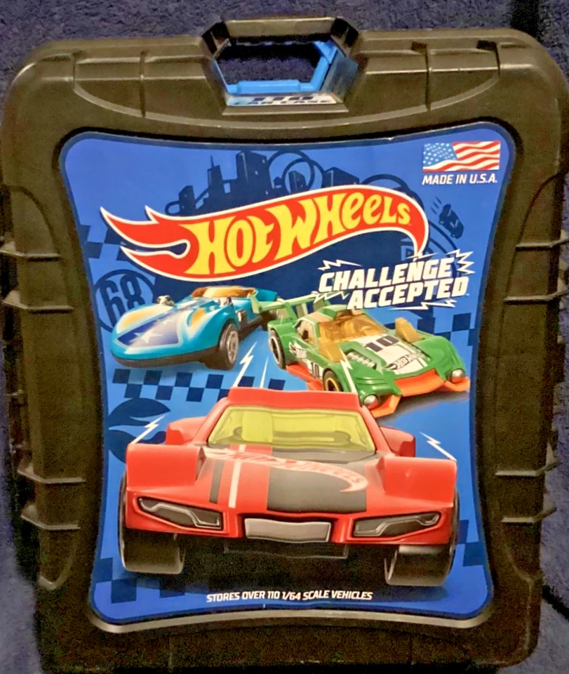 Hot Wheels Carry Case Holds 110 Cars. Comes with 11 vehicles 2 Treasure Hunts. - Image 1 of 4