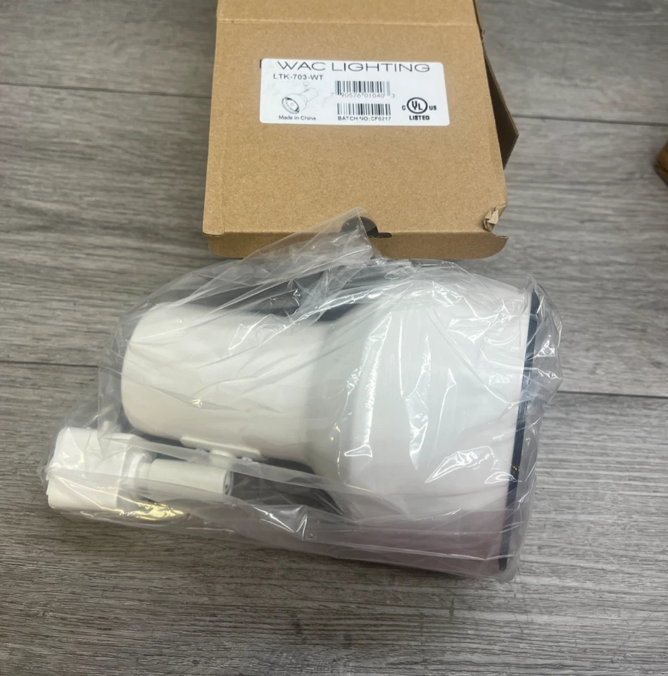 Iluminación WAC LTK-703-WT 120V, pista L, cabezal de iluminación de pista, acabado blanco Foto 1 de 1