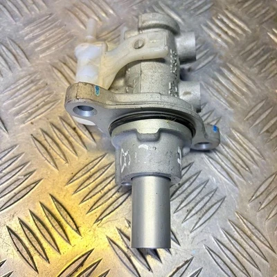 BOSCH BRAKE MASTER CYLINDER 1851117 - Image 1 of 4