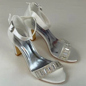 Mrs Right Women's 5.5 Rhinestone Ivory Satin Bridal Wedding Open Toe Sandals - Picture 1 of 12
