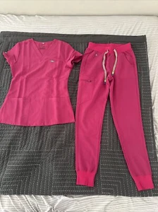 Lyx Scrubs, High quality uniform medical women scrubs set - Picture 1 of 2