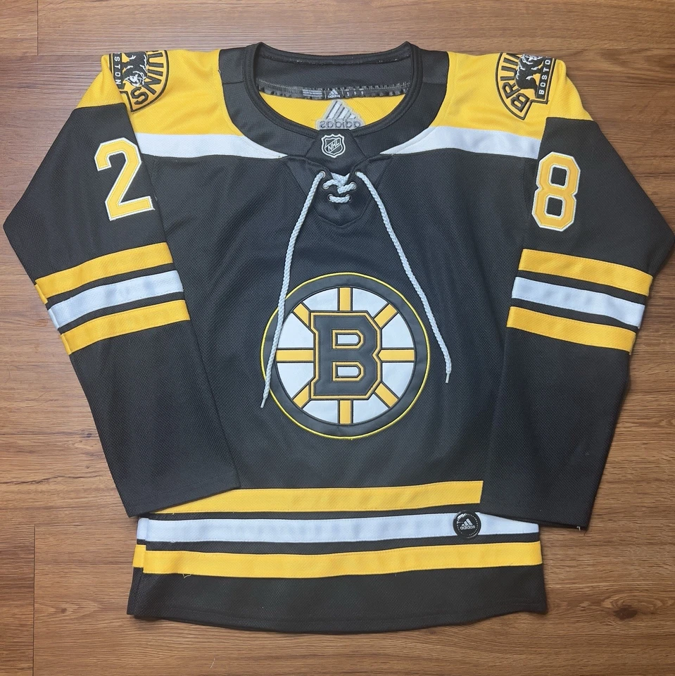 Women’s NHL Boston Bruins Jersey Size Small Adidas Dominic Moore - Image 1 of 4