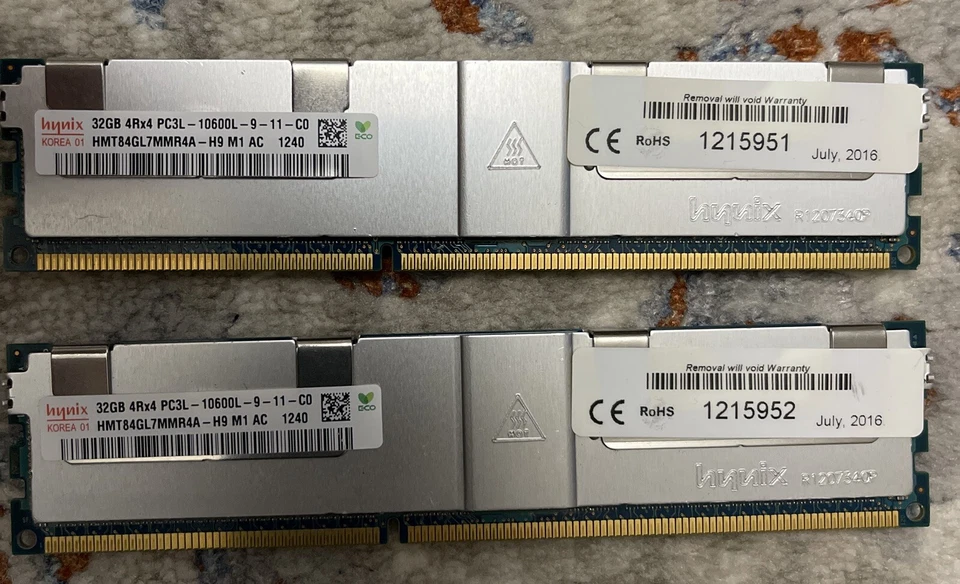 Hynix 32GB PC3L-10600L -DDR3 SDRAM Server Memory (HMT84GL7MMR4A-H9 M1 AC 1240) - Image 1 of 1