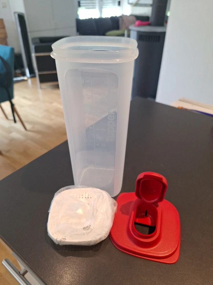 Tupperware 2l Slim Line Kanne Erfrischer Pitscher NEU Kanne Karaffe - Bild 1 von 1
