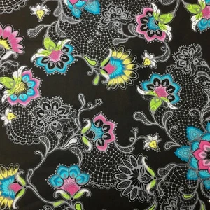 HALF Metre Floral Print Sewing Quilting Fabric Cotton Black Blue Yellow Green - Foto 1 di 2
