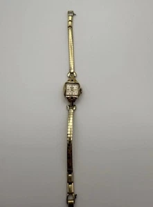Vintage Benrus Ladies Watch 14K Solid Gold 21 Jewels Mechanical Movement Working - Picture 1 of 5