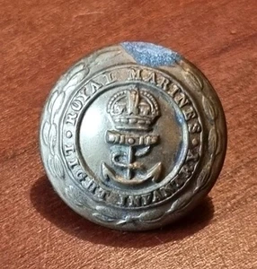 Original WW1 Royal Marines Light Infantry KC Brass Button By Firmin 17mm - Picture 1 of 2