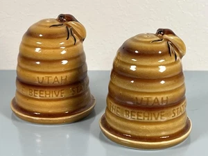 Vintage Utah Beehive State Salt Pepper Shakers Ceramic Souvenir Set Bee READ - Picture 1 of 10