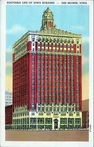 Equitable Life Building Des Mones Iowa Postcard Fort Wayne Ind to Tx 1946 Posted - Picture 1 of 2