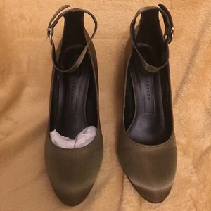 🆕 Women's M&S Collection 6.5 UK Green Synthetic Heels Buckle Fasten brand new - Picture 1 of 12