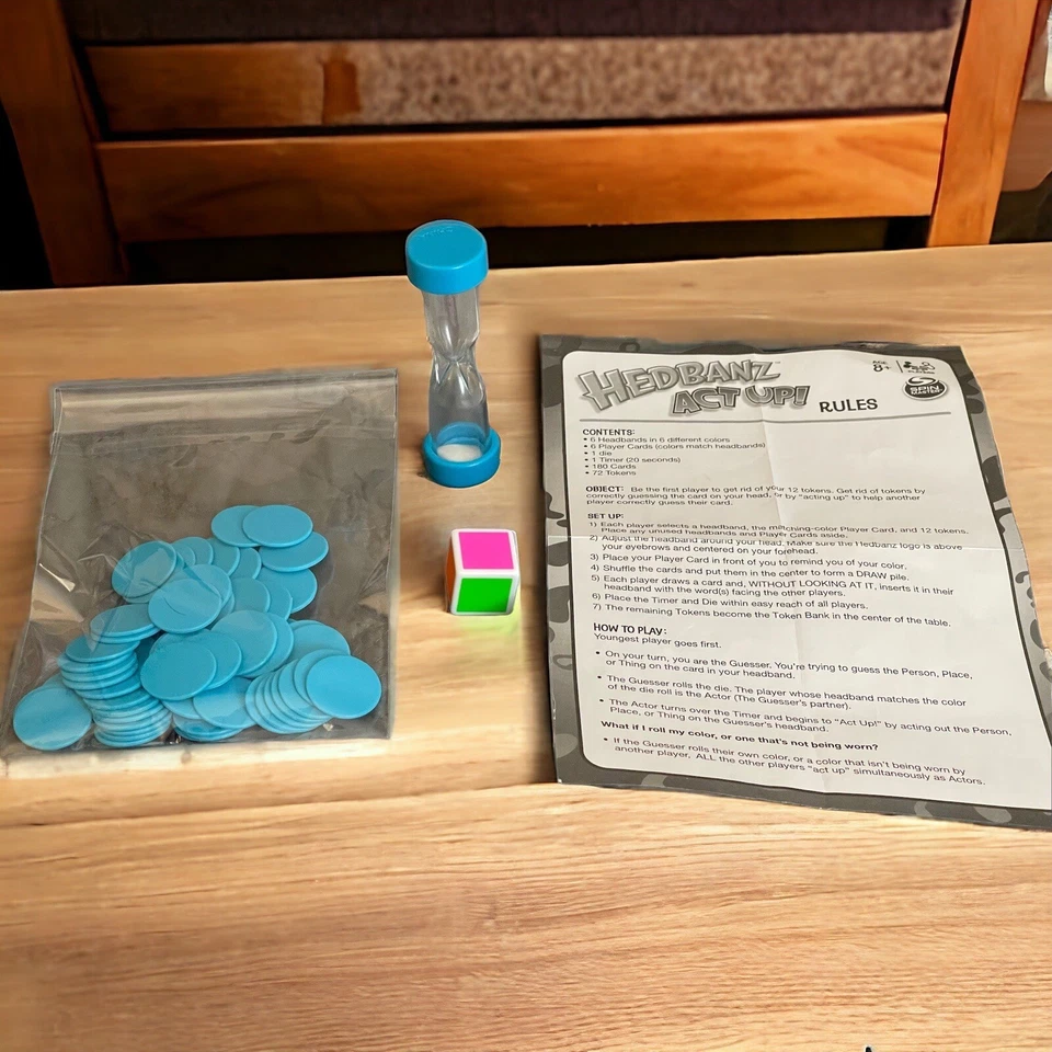 HedBanz ¡Actúa! Lote de repuesto de 68 fichas azules temporizador de 20 segundos, reglas + troquel Foto 1 de 1