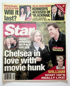 2000 December 5 Star Magazine Chelsea Clinton Ben Affleck JFK Jr Prince William - Picture 1 of 7